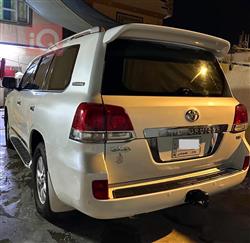 تويوتا لاندكروزر
